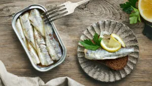 Cómo preparar sardinas en aceite de oliva